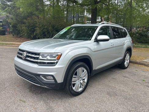 Used 2019 Volkswagen Atlas SEL image 1