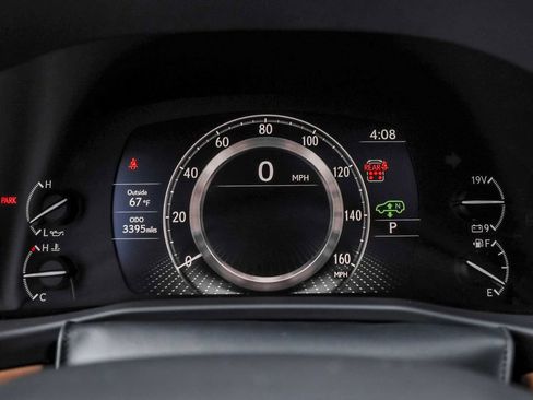 Used 2024 Lexus LX 600 4WD w/ Appearance Package image 31