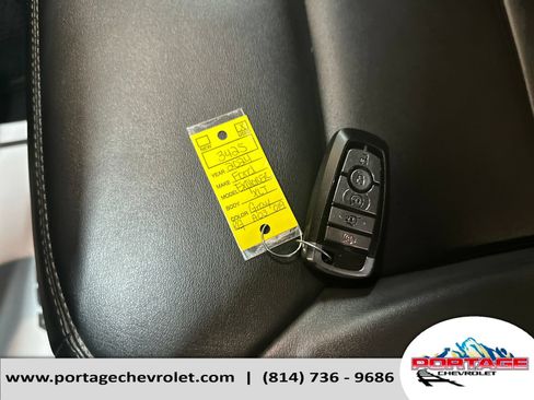 Used 2024 Ford Explorer XLT w/ Equipment Group 202A RWD image 31