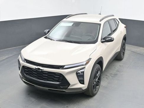 New 2026 Chevrolet Trax ACTIV w/ Driver Confidence Package FWD image 33