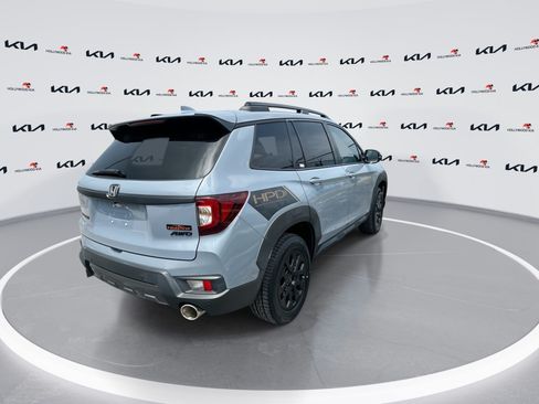 Used 2023 Honda Passport TrailSport image 8