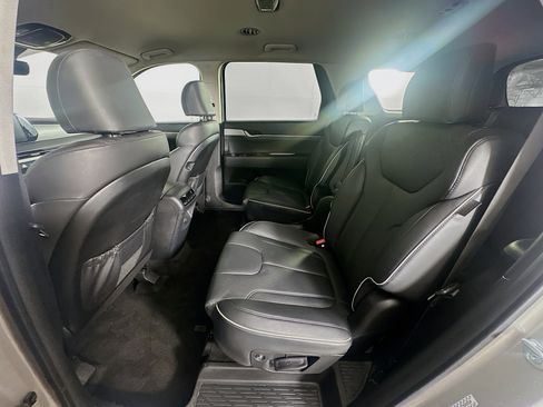 Used 2025 Hyundai Palisade SEL image 29