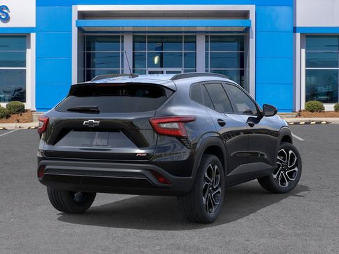 New 2026 Chevrolet Trax RS w/ Sunroof Package image 40