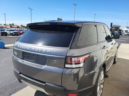 Used 2017 Land Rover Range Rover Sport HSE AWD/4WD image 6