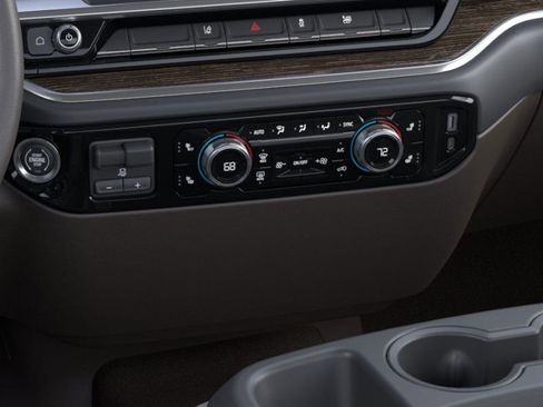 New 2026 GMC Sierra 3500 SLE image 23