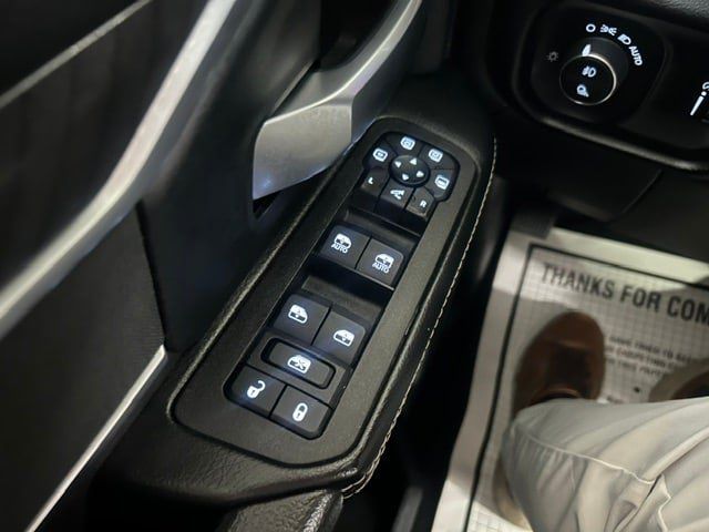 Certified 2025 RAM 2500 Big Horn AWD/4WD image 54