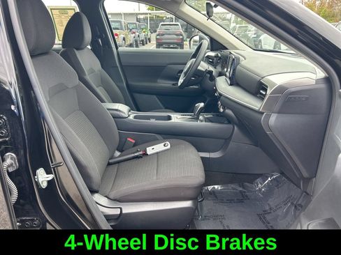Used 2025 Nissan Kicks S FWD image 22