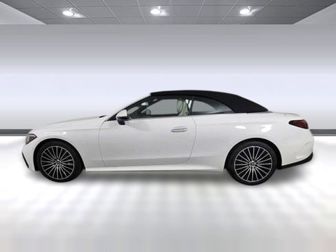 New 2025 Mercedes-Benz CLE 300 4MATIC Cabriolet image 2