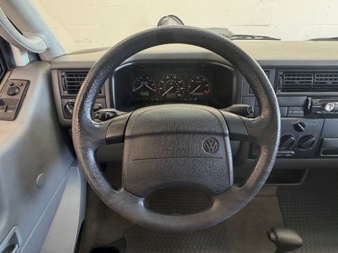 Used 1997 Volkswagen Eurovan Camper FWD image 40