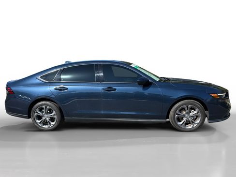 Used 2024 Honda Accord EX image 6