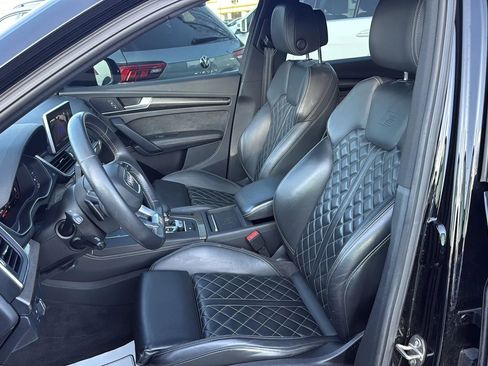 Used 2020 Audi SQ5 Premium Plus w/ Premium Plus Package image 2