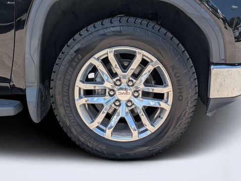 Used 2019 GMC Sierra 1500 SLT w/ SLT Premium Package AWD/4WD image 11