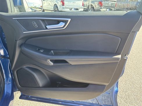 Used 2024 Ford Edge SEL image 14