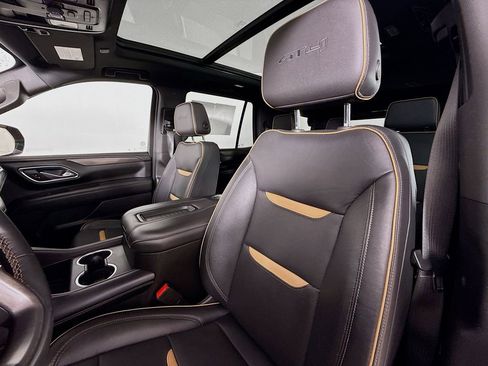 Used 2023 GMC Yukon AT4 w/ Technology Package image 21