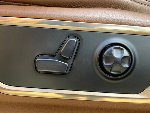 Used 2019 RAM 1500 Limited RWD image 34
