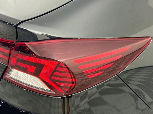 Used 2020 Hyundai Elantra SEL w/ Convenience Package (C2) FWD image 27