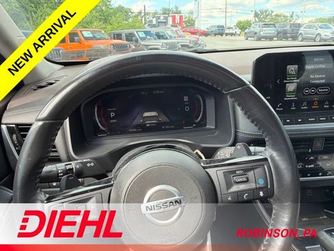 Used 2021 Nissan Rogue Platinum AWD/4WD image 10
