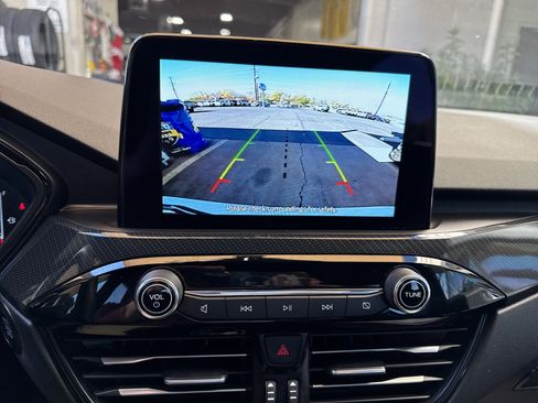 Certified 2023 Ford Escape ST-Line w/ Equipment Group 301A image 16