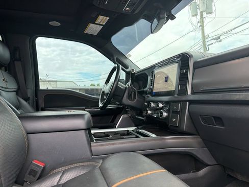 Used 2024 Ford F450 Platinum w/ FX4 Off-Road Package AWD/4WD image 15
