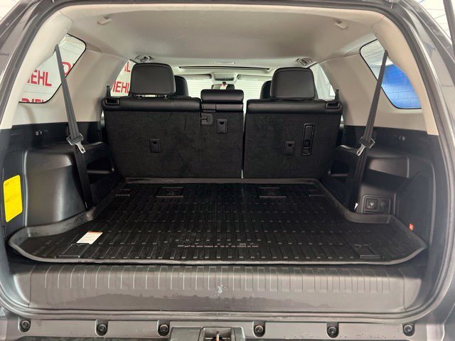 Used 2018 Toyota 4Runner Limited AWD/4WD image 8