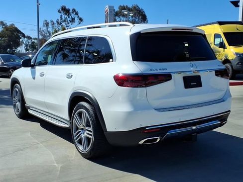 New 2026 Mercedes-Benz GLS 450 4MATIC image 21