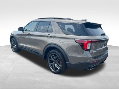 New 2026 Ford Explorer ST w/ Sun And Sound Package