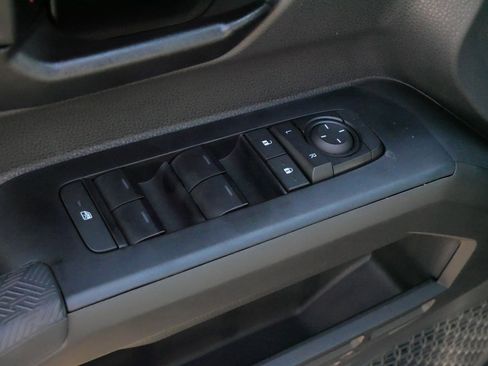 Certified 2026 Toyota Tacoma SR5 image 19