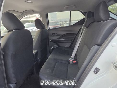 Used 2024 Nissan Kicks S FWD image 12