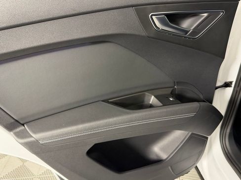 Used 2024 Audi Q4 e-tron Premium Plus w/ Premium Plus image 27