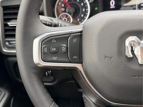 Used 2025 RAM 1500 Big Horn w/ Night Edition AWD/4WD image 21