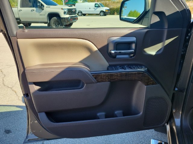 Used 2015 Chevrolet Silverado 1500 LT w/ All Star Edition AWD/4WD image 22