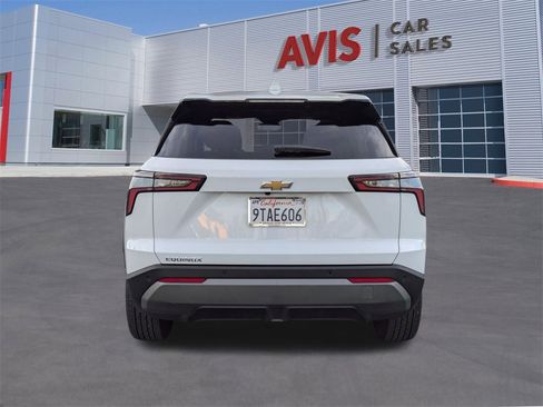 Used 2025 Chevrolet Equinox LT image 7