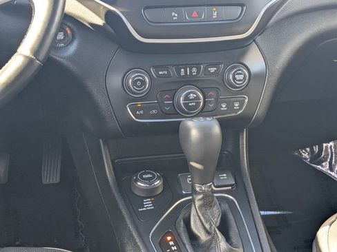 Used 2021 Jeep Cherokee Latitude Lux 80th Anniv w/ Quick Order Package 26U 80TH image 16