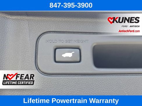 Used 2025 Honda Pilot TrailSport image 24