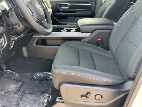 Used 2026 RAM 1500 Big Horn AWD/4WD image 13