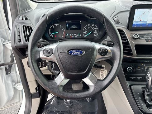 Used 2022 Ford Transit Connect XLT FWD image 11