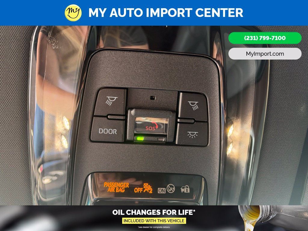 Used 2022 Toyota Venza Limited AWD/4WD image 22