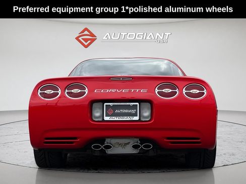 Used 2003 Chevrolet Corvette Coupe w/ Preferred Equipment Group RWD image 6