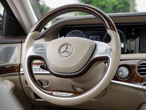 Used 2014 Mercedes-Benz S 550 Sedan image 15