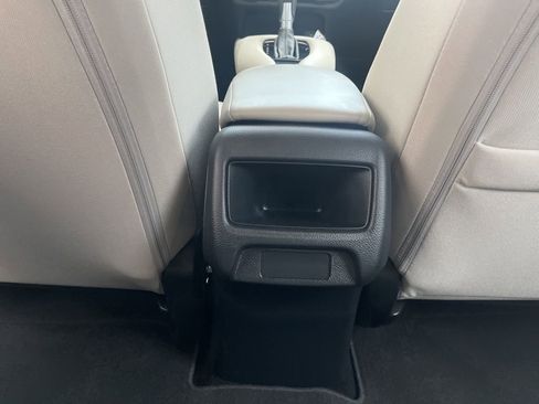 Certified 2023 Honda HR-V LX image 11