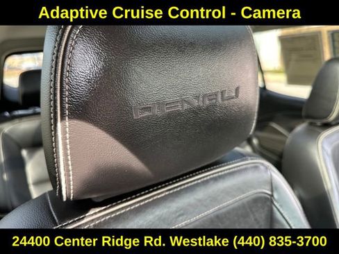 Used 2020 GMC Terrain Denali w/ Denali Premium Package AWD/4WD image 14