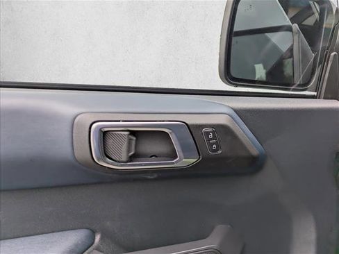 Used 2024 Ford Bronco Outer Banks image 10