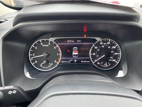 Used 2025 Nissan Rogue SV AWD/4WD image 13
