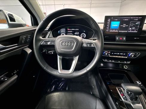 Used 2021 Audi Q5 2.0T Premium Plus w/ Premium Plus Package AWD/4WD image 8