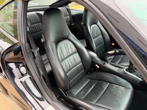 Used 2001 Porsche 911 Turbo AWD/4WD image 19