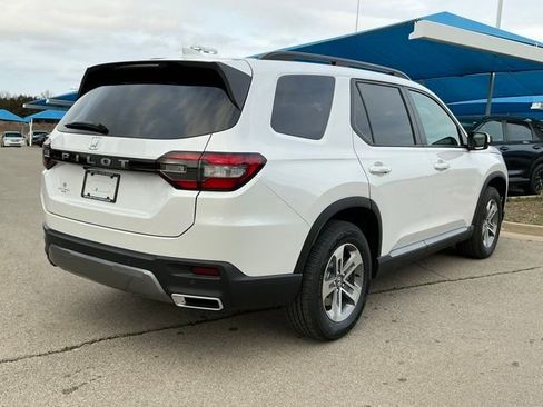 New 2026 Honda Pilot EX-L image 3