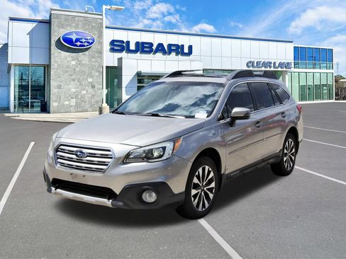 Used 2017 Subaru Outback 2.5i Limited AWD/4WD image 3