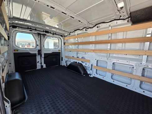 Used 2025 Ford Transit 250 Low Roof w/ Exterior Upgrade Package image 26