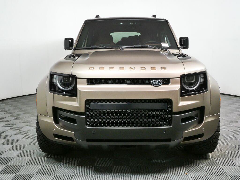 Used 2026 Land Rover Defender 110 OCTA AWD/4WD image 35