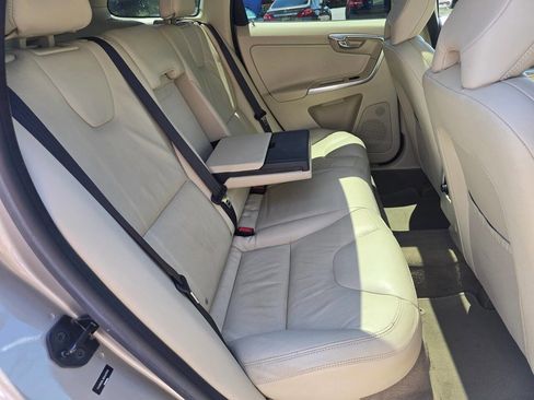 Used 2013 Volvo XC60 3.2 FWD image 21